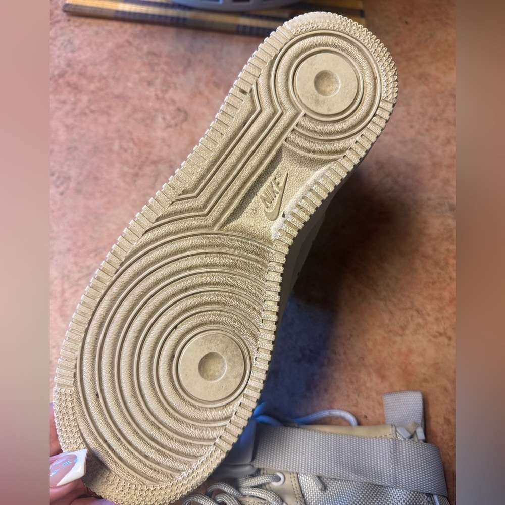 Nike SF Air Force 1 Mid| Palest Purple&Gray Baddy Big Kid 6 - Picture 6 of 6